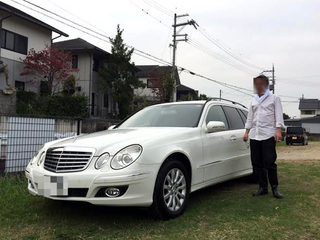 メルセデス・ベンツE300W中古車販売事例